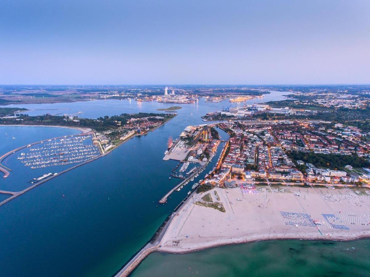 Haus Drei Schwestern, Bernstein Rostock Eksteriør bilde